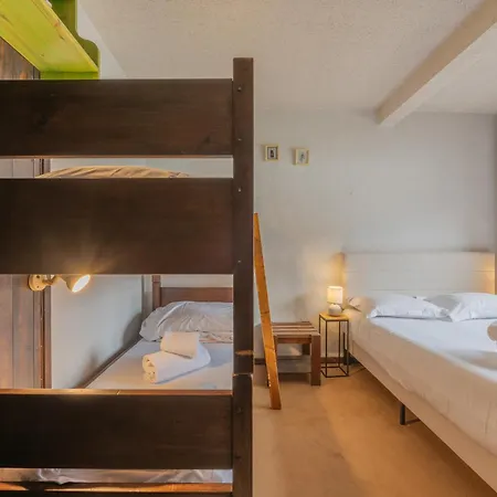 Amethystes B02 In Out - Happy * Chamonix